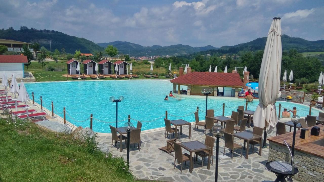 Relais Black Horse Millesimo Luaran gambar